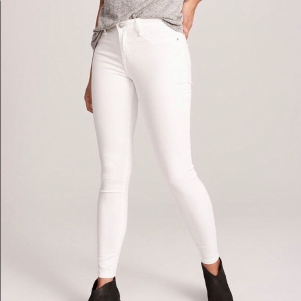 abercrombie and fitch white skinny jeans